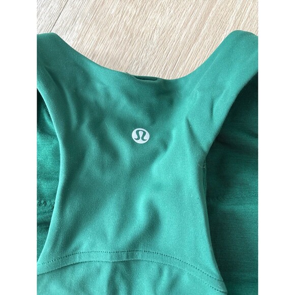 Lululemon Top - Picture 3 of 4